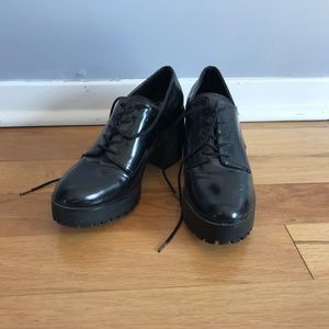 Zara Heeled Lace up leather shoes